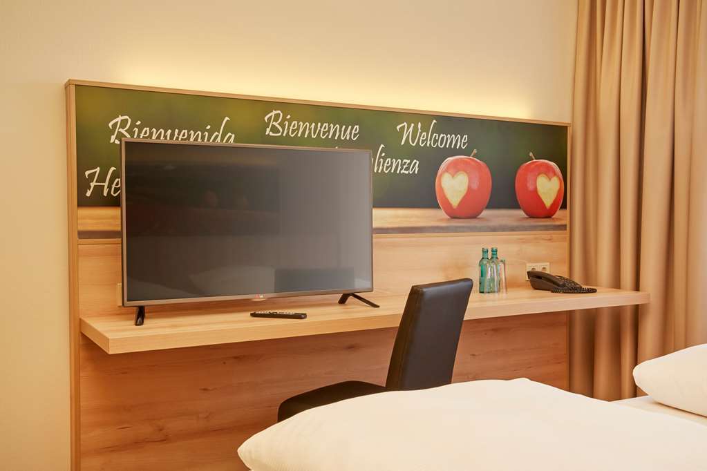 Hotel H+ Stuttgart 4*